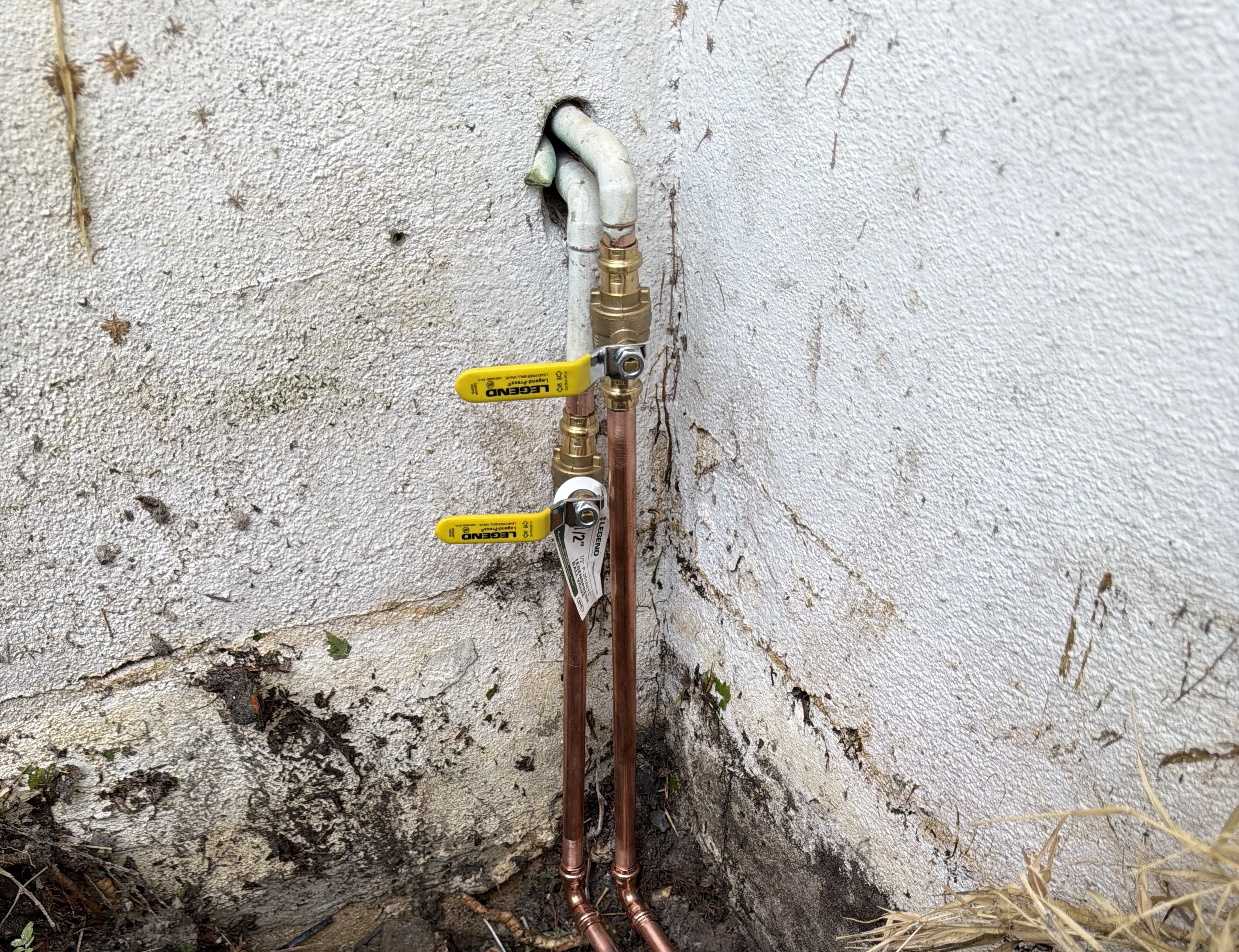 Emergency Outdoor Water Line Repair in Clearwater, FL - Emergency Plumbing in Clearwater